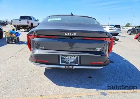 2025 Kia K4 Lxs z USA, uszkodzony, nr VIN 3KPFT4DE8SE049696